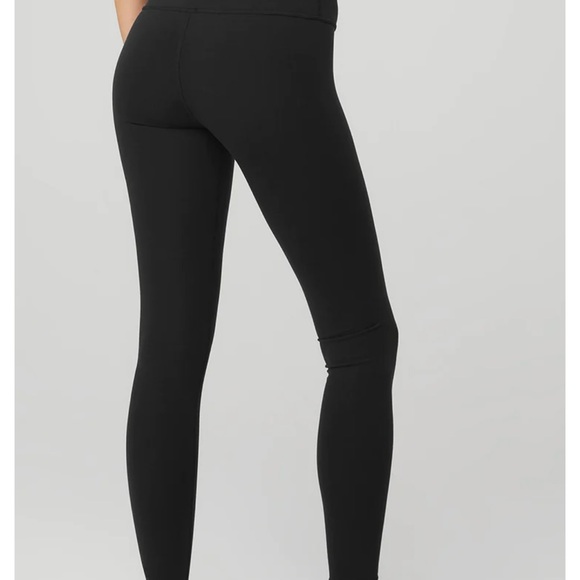COPY - Alo- High Waist Air Bush Leggings - Black -size M - Picture 3 of 8